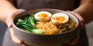 Kamu Tim Ramen Kuah atau Dry Ramen? Ramen Yes Hadirkan Cita Rasa Legendaris yang Bikin Nagih!