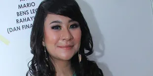 KapanLagi.com&#174; di Mata Chiquita Meidy