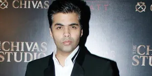Karan Johar Terima 'Rice Bucket Challenge', Berikutnya Siapa?