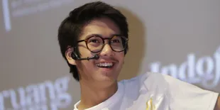 Karir Sedang di Puncak, Iqbaal Ramadhan Bicara Soal Pendidikan: S2 Dong Minimal