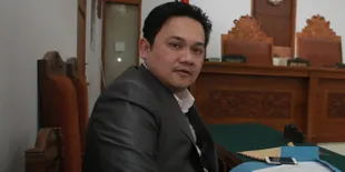 Kasus Mau Cepat Kelar, Farhat Abbas Akan Ikuti Prosedur Hukum