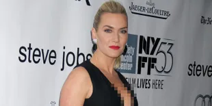 Kate Winslet Pamer Kemolekan Dada di Premiere 'STEVE JOBS'