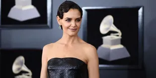 Katie Holmes Akhirnya Bantah Rumor Putus Dari Jamie Foxx