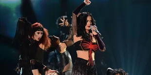 Katy Perry Bakar Lafaz Allah di Klip Dark Horse?