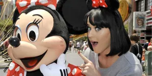 'Katy Perry' Ber-Harlem Shake? Wow Seksi!