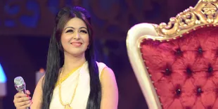 Kecelakaan Pulang Syuting, Mobil Kesayangan Shafaq Naaz Penyok