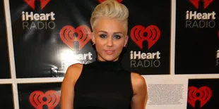 'Kegilaan' Miley Cyrus Telah Diramalkan Lima Tahun Lalu!