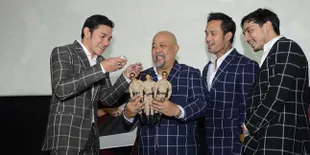 Kejutan! Indro Diberi Hadiah Action Figure Warkop Berkostum CHIPS