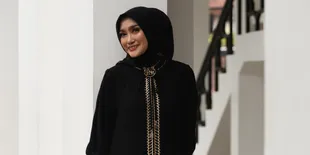 Keluar dari Zona Nyaman, Penyanyi Senior Natasha Pramudita Kejutkan Lewat Single 'Mendadak Dangdut'