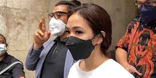 Kembali Diperiksa Terkait Kasus Video Syur, Gisella Anastasia Was-was