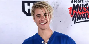Kembaran Sama Hailey Baldwin, Justin Bieber Bikin Tato di Wajahnya