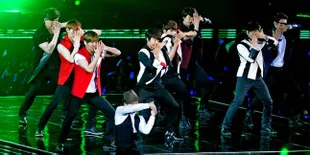 Kena Razia, Para Penjual Merchandise Super Junior Kabur