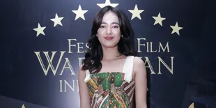 Kenang Masa Kecil, Mawar de Jongh Remake Lagu 'Cinta Pertama Dan Terakhir' Milik Sherina