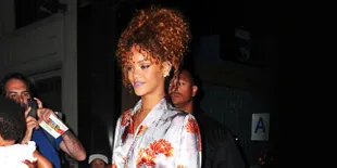 Kencan Dengan 'Pacar Baru', Rihanna Tak Pakai Celana!