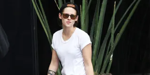 Kencan Romantis, Kristen Stewart &#38; SoKo Dandan Super Keren
