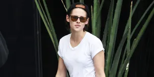 Kencan Sehat, Kristen Stewart Ajak Sara Dinkin Nge-Gym Bareng