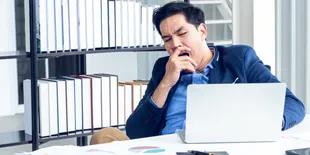 Kerap Ngantuk Saat Berpuasa? 5 Kebiasaan Baik Ini Wajib Kamu Coba!