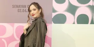 Kerap Tampil Glamor, Nia Ramadhani: Banyak Lah Yang Orang Nggak Tahu