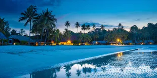 Keren, Voyager of The Seas Perdana Singgah di Bintan