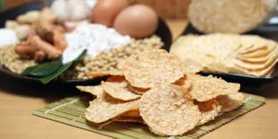 Keripik Tempe Bu Noer, Rekomendasi Oleh-oleh Khas Malang yang Wajib Dibawa Pulang