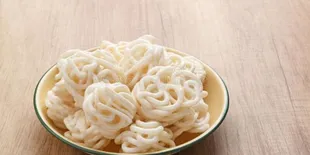 Kerupuk Menciut? Simak Cara Praktis Mengembalikannya Renyah Tanpa Oven!