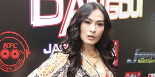 Kesal Suami Dituduh Terlibat Penyelundupan, Iis Dahlia: Gue Nggak Makan Uang Negara