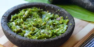 Kesalahan Umum Saat Membuat Sambal Hijau dan Cara Mengatasinya
