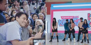 Keseruan KapanLagi Korean Festival 2023 di Surabaya, Main Games Bareng Jang Hansol - Karaoke Sama Friday Noraebang