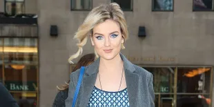 Ketahuan Tak Pakai Cincin Tunangan, Ini Tanggapan Perrie Edwards