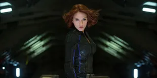 Ketika Ultron dan Hulk Bikin Black Widow Galau, Siapa Pilihannya?
