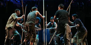 Ketimbang Grup Perkusi Indonesia, Stomp Lebih Kenal Tari Saman