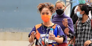 Khawatir Bawa Virus Corona, Inul Daratista Pilih Tak Rayakan Imlek Tahun Ini Bareng Mertua