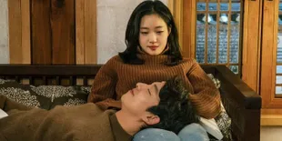 Kim Go Eun Ungkap Kalau Sudah Ngefans Gong Yoo Selama 10 Tahun