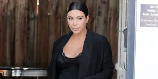 Kim Kardashian Dikabarkan Melahirkan Bayi Kedua Minggu Depan
