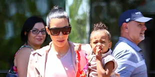 Kim Kardashian Pakai Hermes Rp 645 Juta Jadi Wadah Diapers Nori