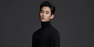 Kim Soo Hyun Foto Bareng Pemeran Karakter Seo Ye Ji Kecil di 'IT'S OKAY NOT TO BE OKAY', Netizen: Versi Dewasanya Juga Dong