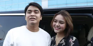 Klarifikasi Billy Syahputra Terkait Video Dirinya dan Amanda Manopo Kenakan Busana Pengantin