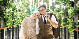 Kocak! Laudya Cynthia Bella Tampil Cantik di Korea, Emran Puji Mobil di Belakangnya