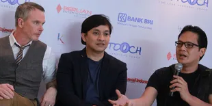 Kolaborasi Penyanyi Indonesia dan Internasional Warnai Konser Yovie Widianto