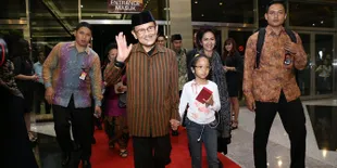 Kondisi Kesehatan Menurun, BJ Habibie Jalani Perawatan Intensif