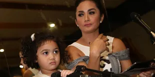 Krisdayanti: Ada Hikmah Dan Hidayah di Balik Kecelakaan AirAsia