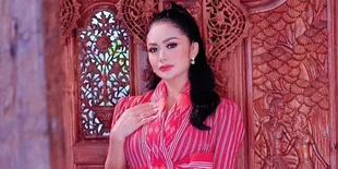 Krisdayanti Tidak Menyangka Aurel Akan Ikuti Jejaknya Nikah Muda