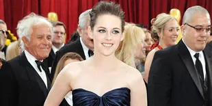 Kristen Stewart Bentrok Dengan Paparazzi (Lagi)!