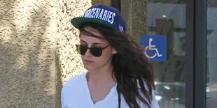 Kristen Stewart Kembali Lakoni Adegan Pakaian Dalam
