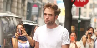 Kristen Stewart Terlalu Bergantung Pada Robert Pattinson