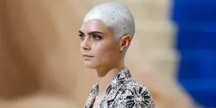 Kronologi Cara Delevingne Yang Pernah Dilecehkan Harvey Weinstein