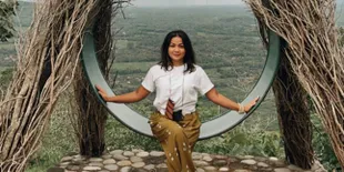 Kumpul Bareng Orang Tersayang, Nirina Zubir Rayakan Hari Valentine Bareng Keluarga di Rumah Aja