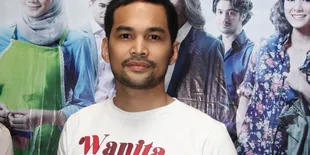 Kunjungi Korban Banjir, Teuku Wisnu Dicurhati Soal Pembalut