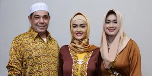 Kursi Roda Hilang Saat Umrah, Julia Perez Mencoba Ikhlas