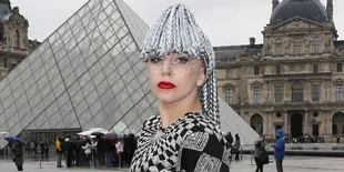 Lady Gaga Pamer Wajah Baru Bangun Tidur, Masih Keren?